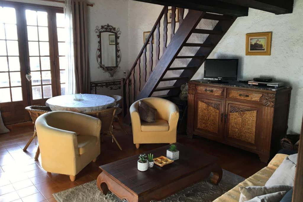Demi Villa A 150M De La Plage Avec Vue Sur Mer Appietto Exterior foto